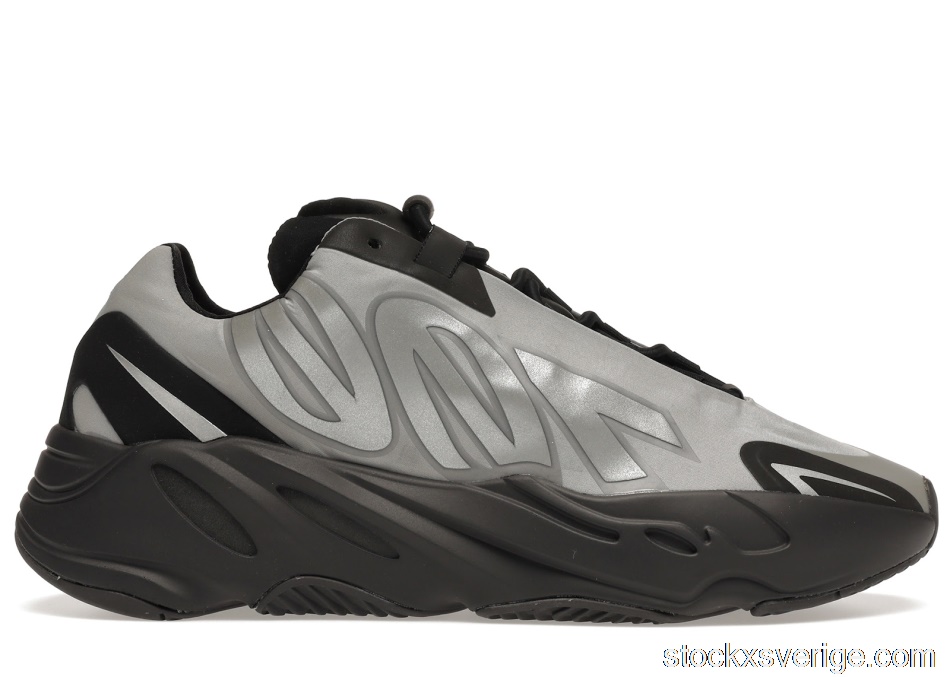adidas Yeezy Boost 700 MNVN MetallicGW9524