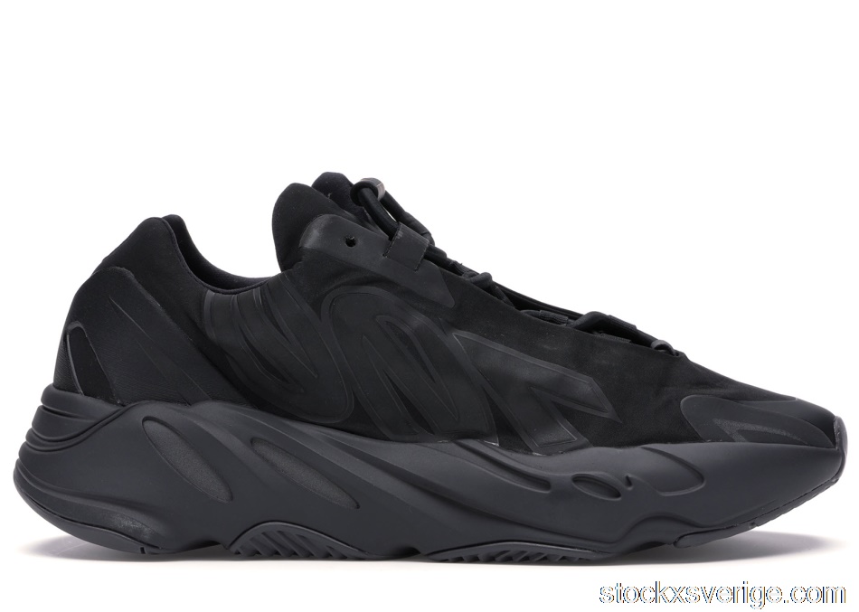 adidas Yeezy Boost 700 MNVN Triple BlackFV4440